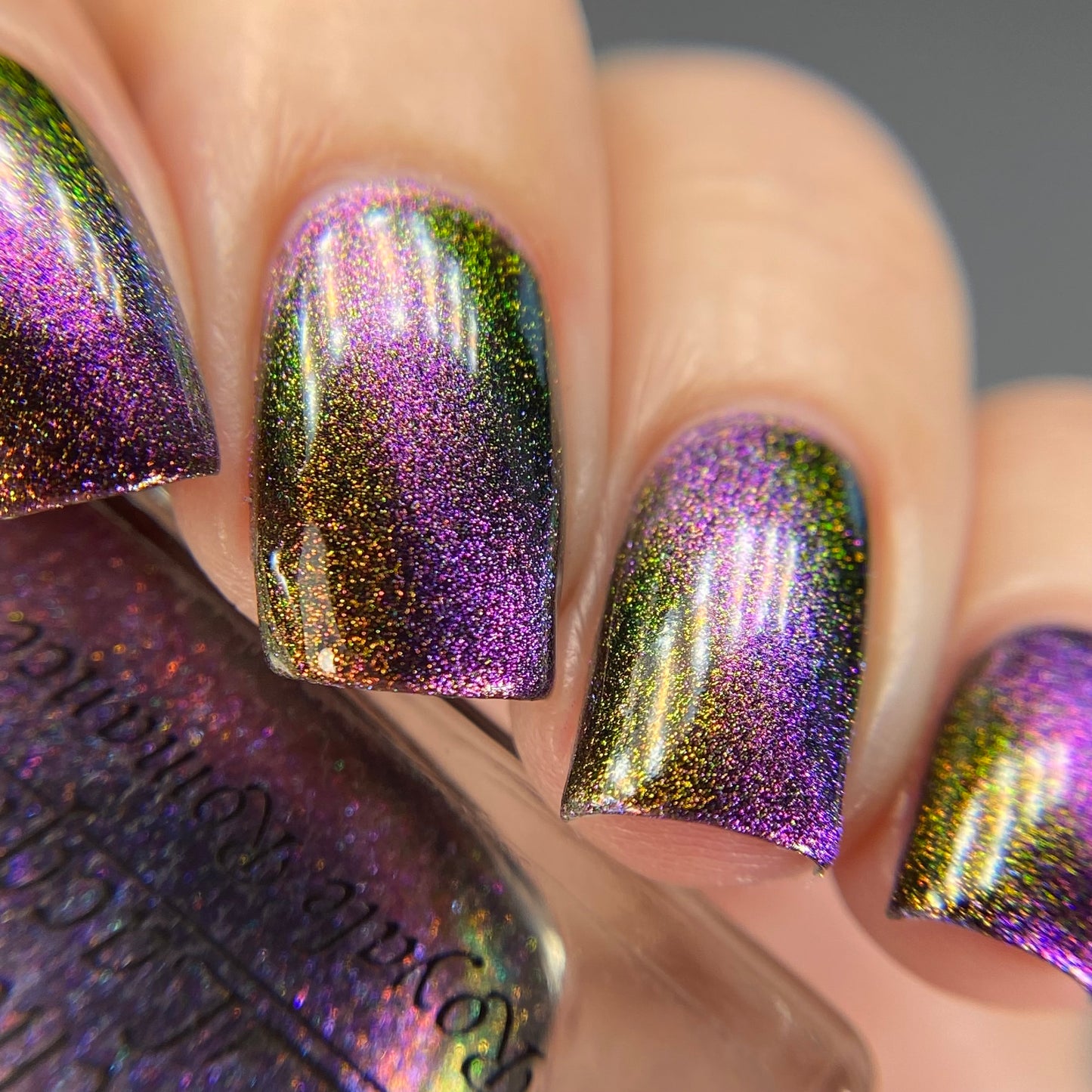 Royal Romance (Magnetic)