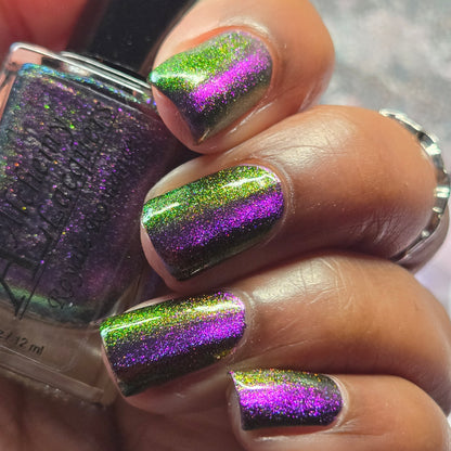 Royal Romance (Magnetic)
