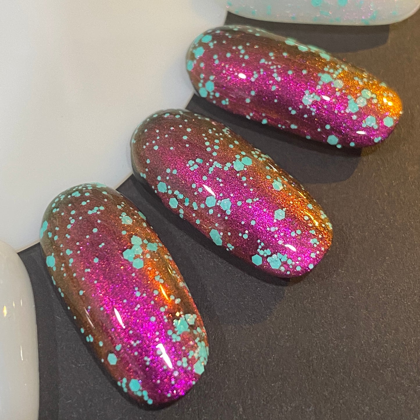 Bakelite (Glitter Topper)